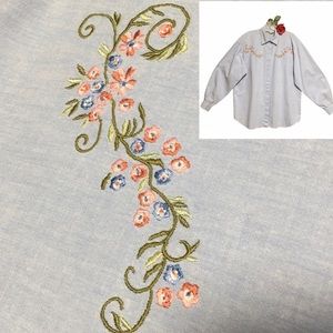 VTG SHIRT CAPACITY FLORAL EMB LG LONG SLEEVES BUTTON UP